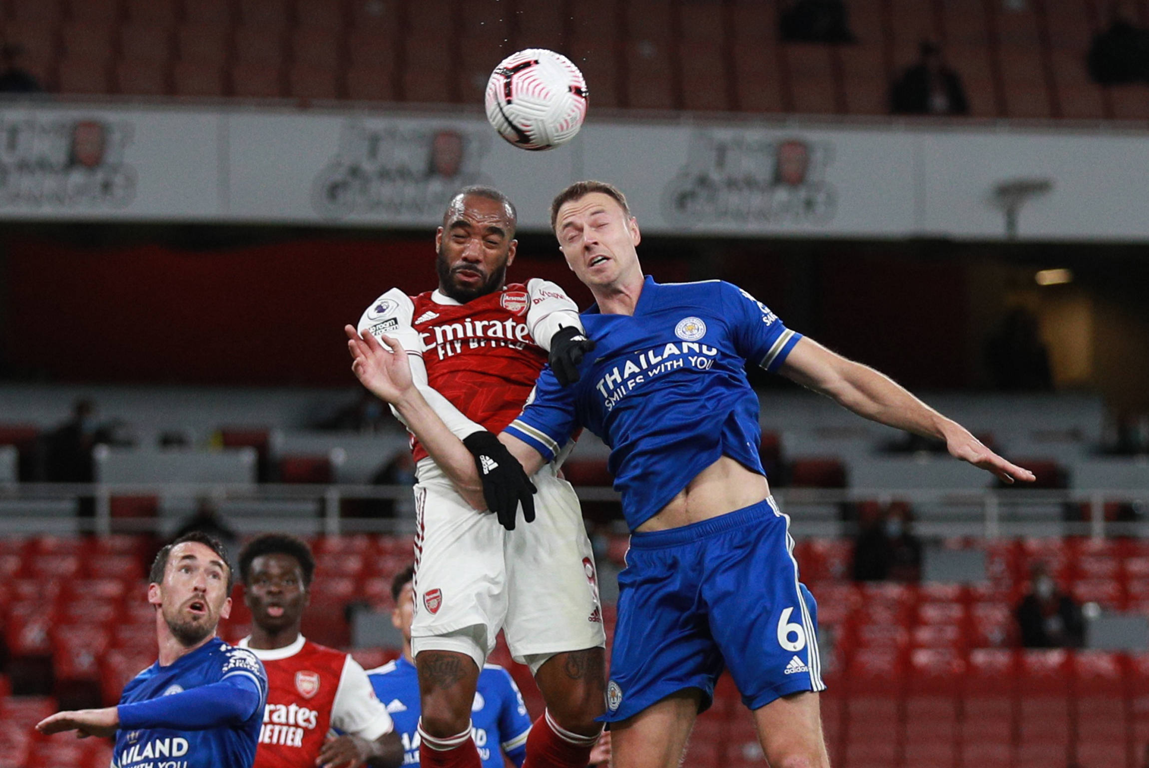 不断施压 不断施压